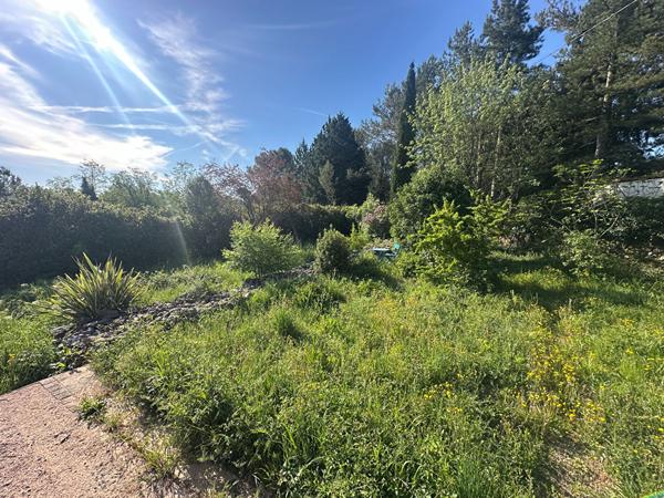 A VENDRE 83470 SAINT MAXIMIN LA SAINTE BAUME MAISON TYPE 4 DE 110M² SUR  5000M² DE JARDIN  DOUBLE GARAGE