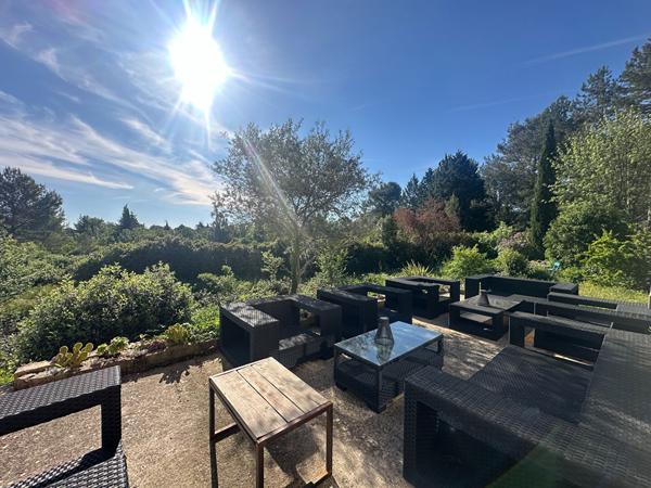 A VENDRE 83470 SAINT MAXIMIN LA SAINTE BAUME MAISON TYPE 4 DE 110M² SUR  5000M² DE JARDIN  DOUBLE GARAGE