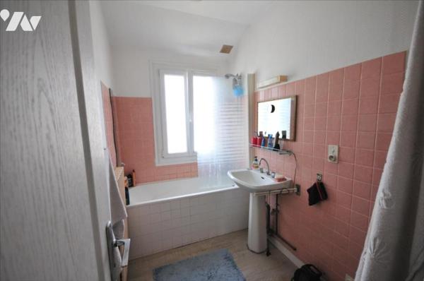 Immeuble avec trois appartements à Quimperlé