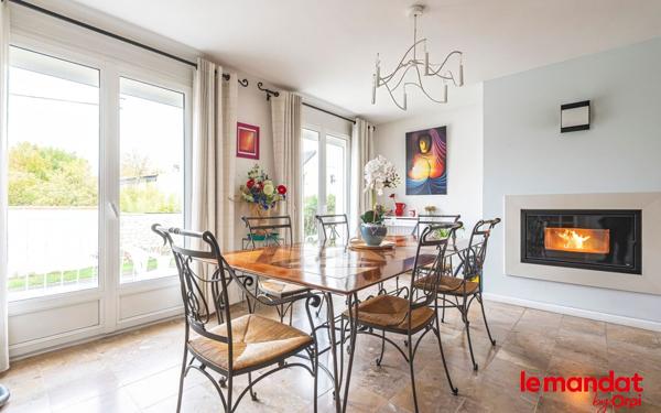 Maison à vendre    7 pièces • 130 m2 Lavannes