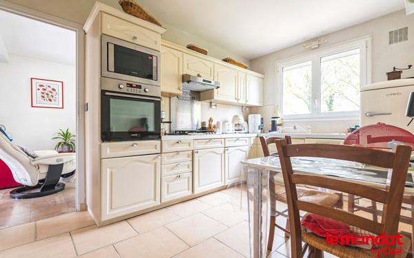 Maison à vendre    7 pièces • 130 m2 Lavannes