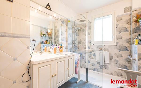 Maison à vendre    7 pièces • 130 m2 Lavannes