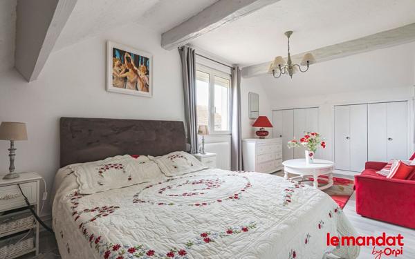 Maison à vendre    7 pièces • 130 m2 Lavannes