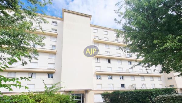 Appartement à vendre Bordeaux - 4 pièces, 68m² avec 3 chambre(s) à 150 000€ - AJP ACTEA Talence