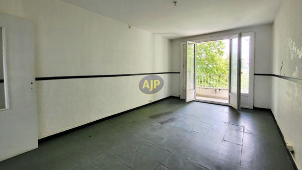 Appartement à vendre Bordeaux - 4 pièces, 68m² avec 3 chambre(s) à 150 000€ - AJP ACTEA Talence