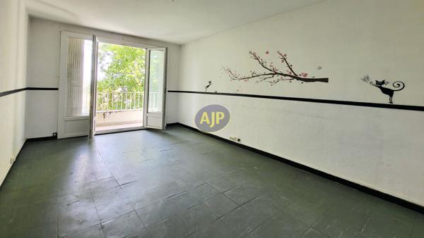 Appartement à vendre Bordeaux - 4 pièces, 68m² avec 3 chambre(s) à 150 000€ - AJP ACTEA Talence