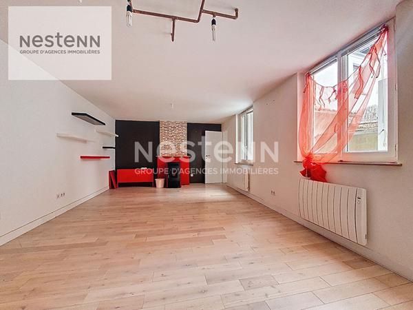 ORLEANS ILLIERS / COLOMBIER - MAISON DE VILLE - 85M² - 2CHAMBRES + 1BUREAU - COUR INTERIEURE PRIVEE - GRENIER - TOUTES LES COMMODITES à proximité !