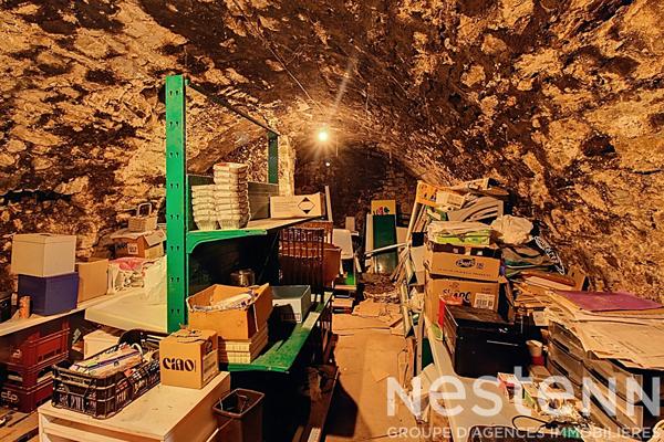 A VENDRE FIGANIERES - Fonds de commerce Supérette sous enseigne