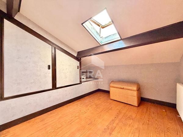 Maison Salles 213m² 5 chambres avec piscine et dépendances