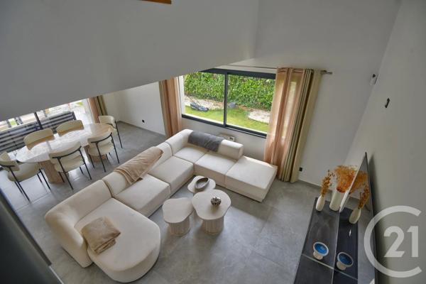 Maison à vendre  5 pièces - 153 m 2   ROMANS SUR ISERE  - 26