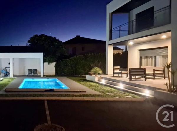 Maison à vendre  5 pièces - 153 m 2   ROMANS SUR ISERE  - 26