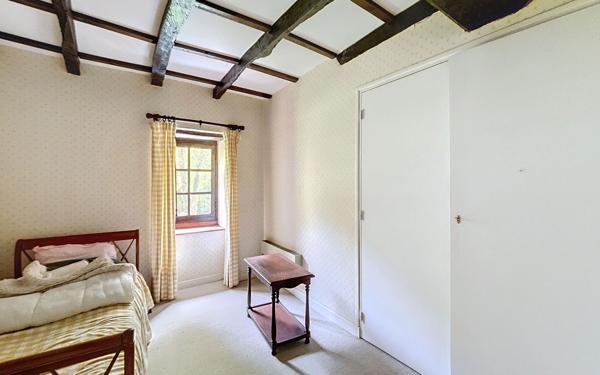 Maison à vendre    6 pièces • 184 m2 Villefranque