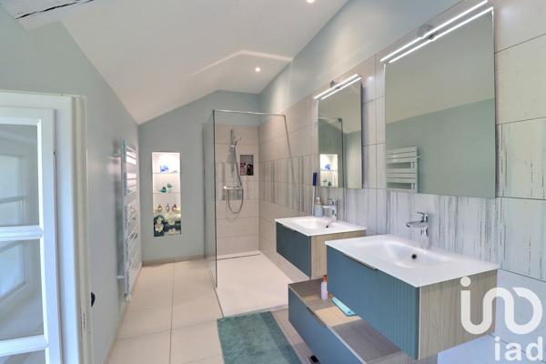 Maison à vendre 7 pièces 200 m² Athée-sur-Cher