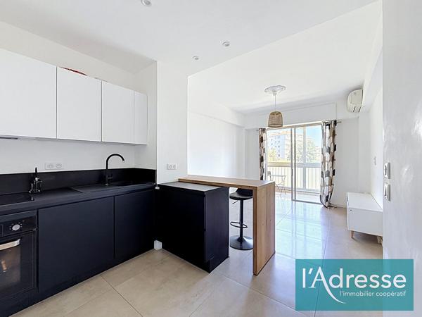 Appartement 2 pièces - secteur Laetitia - 44,58 m² avec terrasse, parking et ascenseur