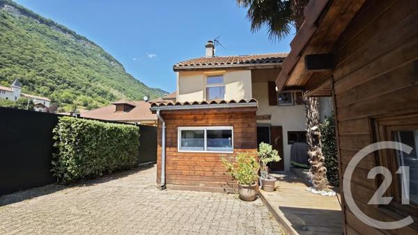 Maison à vendre  2 pièces - 45 m 2   DOMENE  - 38