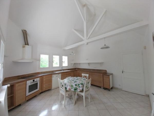 Maison+dépendance aménagée+parc