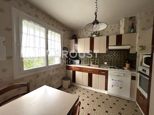 En exclusivité, quartier Souché pavillon de 140 m² avec jardin, garage.