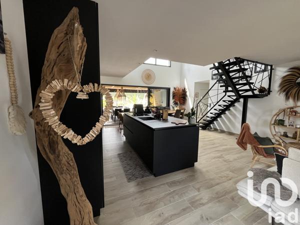 Maison à vendre 5 pièces 122 m² Saint-Jean-de-Monts