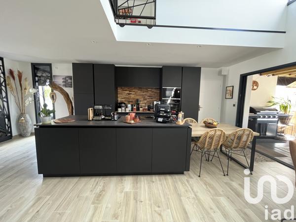 Maison à vendre 5 pièces 122 m² Saint-Jean-de-Monts