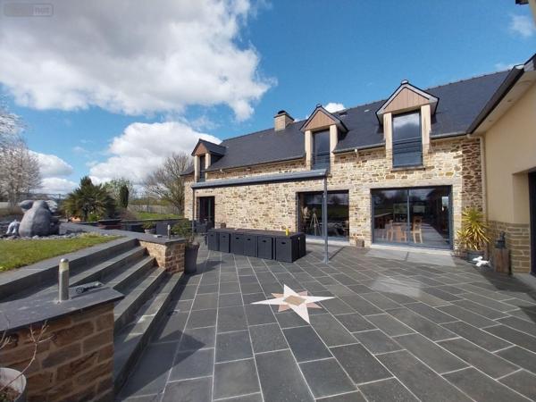Maison restaurée à vendre à Val-d'Izé en Ille-et-Vilaine (35450), ref : 35131-245