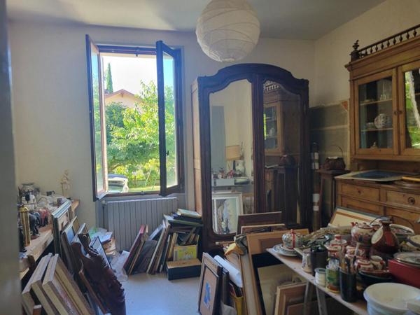 73100-Maison individuelle- proche lac -1075m2 de terrain