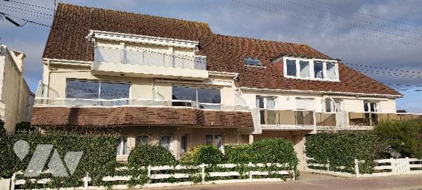 Ensemble immobilier d'exception (327m²) + parkings vue Mer proche marché 200m de la plage du TOUQUET