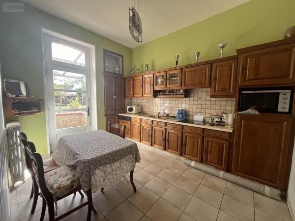 Maison à vendre à Évron en Mayenne (53150), ref : 53078-1880