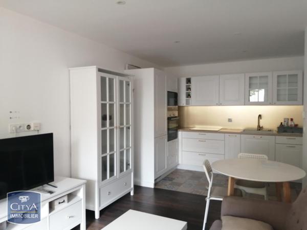 Appartement à louer 2 pièces 46.29m²