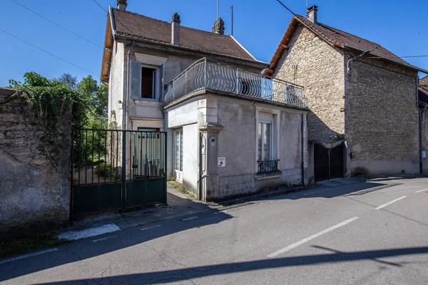 Vente Maison de village 4 pièces 77 m2 à Montalieu-Vercieu