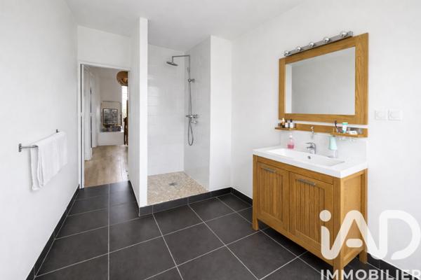 Maison à vendre 5 pièces 106 m² Fontainebleau