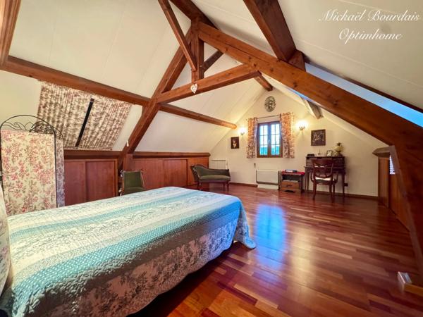 Rare propriété de charme sur presque 2 ha à 10 min de La Flèche