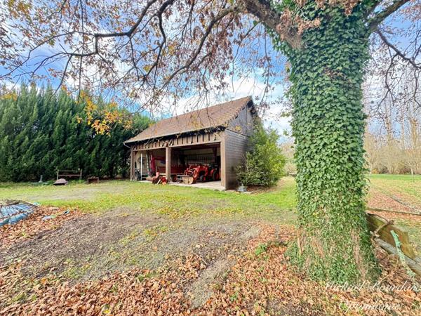 Rare propriété de charme sur presque 2 ha à 10 min de La Flèche