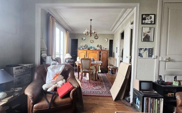 Appartement à vendre    3 pièces • 54 m2 Paris 14