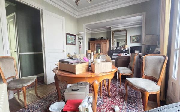 Appartement à vendre    3 pièces • 54 m2 Paris 14