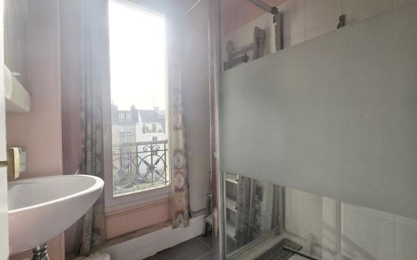 Appartement à vendre    3 pièces • 54 m2 Paris 14