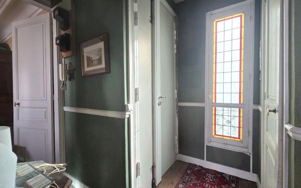 Appartement à vendre    3 pièces • 54 m2 Paris 14