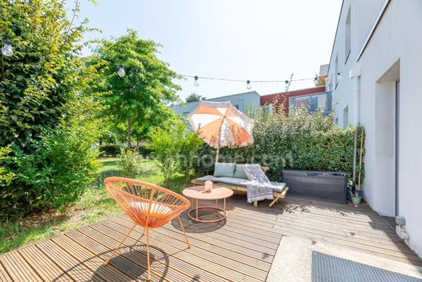 NANTES 44300 - T3 80m² - RECENT - ESPRIT MAISON - DEUX TERRASSES OUEST & EST - ACCÈS INDÉPENDANT - BOX FERME