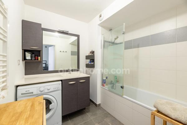 NANTES 44300 - T3 80m² - RECENT - ESPRIT MAISON - DEUX TERRASSES OUEST & EST - ACCÈS INDÉPENDANT - BOX FERME