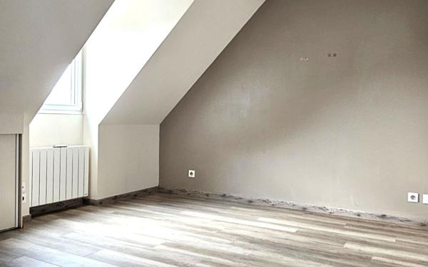 Maison à vendre    4 pièces •  Linas