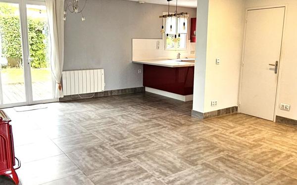 Maison à vendre    4 pièces •  Linas