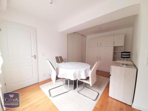 Location appartement 1 pièce de 39.44m²