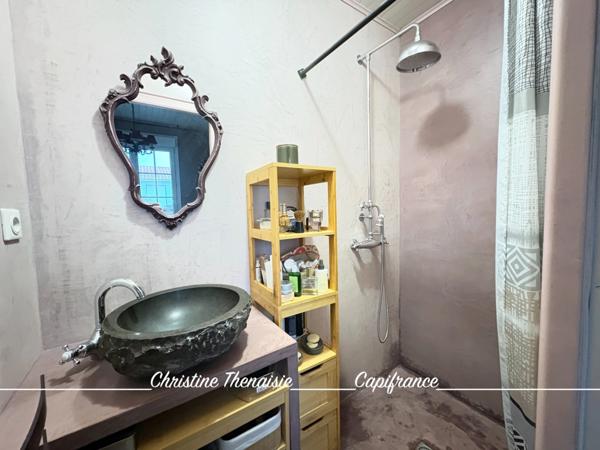 Maison à vendre - 6 pièces - à seulement 100 m de la corniche - SAINT HILAIRE DE RIEZ (85)