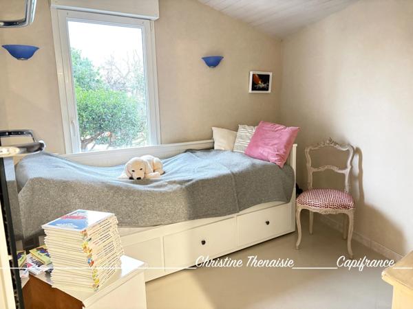 Maison à vendre - 6 pièces - à seulement 100 m de la corniche - SAINT HILAIRE DE RIEZ (85)