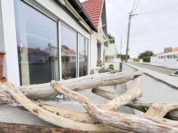 Maison à vendre - 6 pièces - à seulement 100 m de la corniche - SAINT HILAIRE DE RIEZ (85)