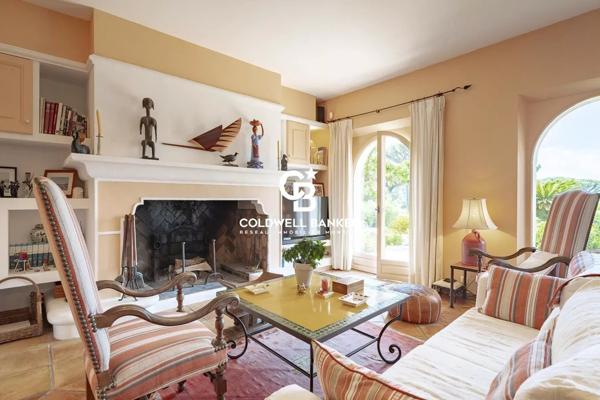 Vente villa 9 pièces 83990 - St Tropez