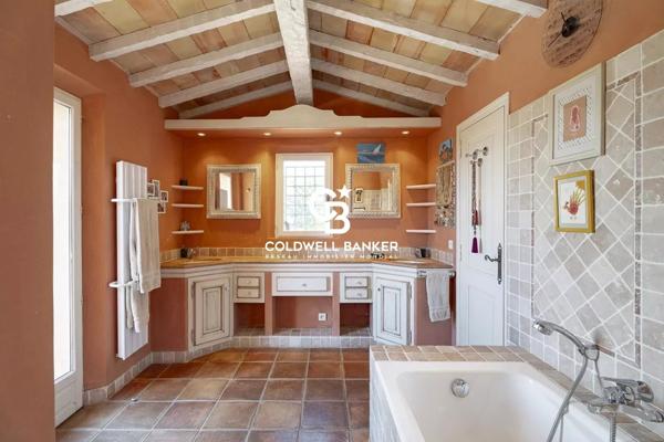 Vente villa 9 pièces 83990 - St Tropez