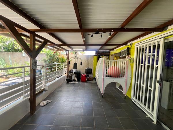 Maison à louer 4 pièces KOUROU (973)