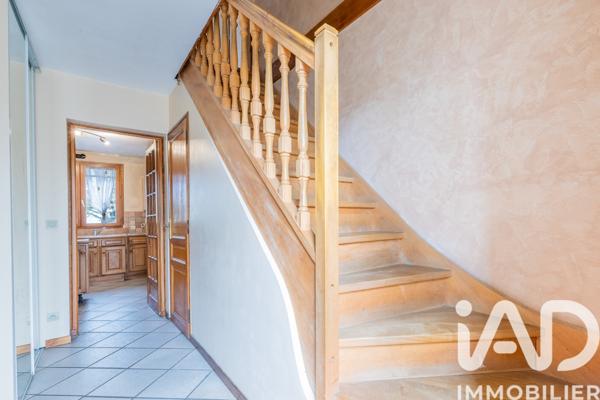 Maison à vendre 6 pièces 107 m² Sainte-Geneviève-des-Bois