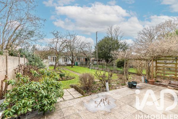 Maison à vendre 6 pièces 107 m² Sainte-Geneviève-des-Bois