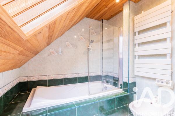 Maison à vendre 6 pièces 107 m² Sainte-Geneviève-des-Bois